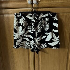 Primark shorts Large